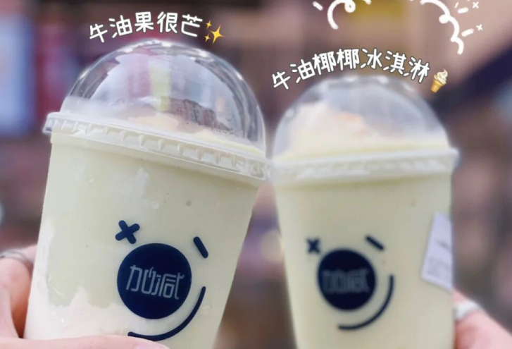 bevictor伟德茶饮：别羡慕别人的奶茶店生意好，他们都